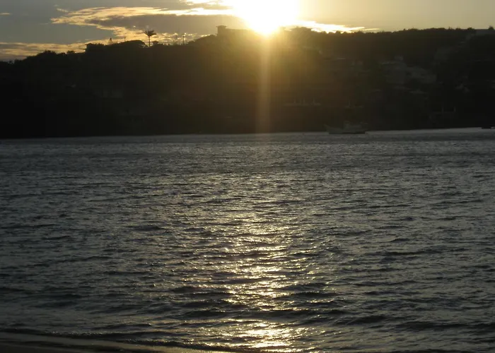 Pousada Ferradura Beach